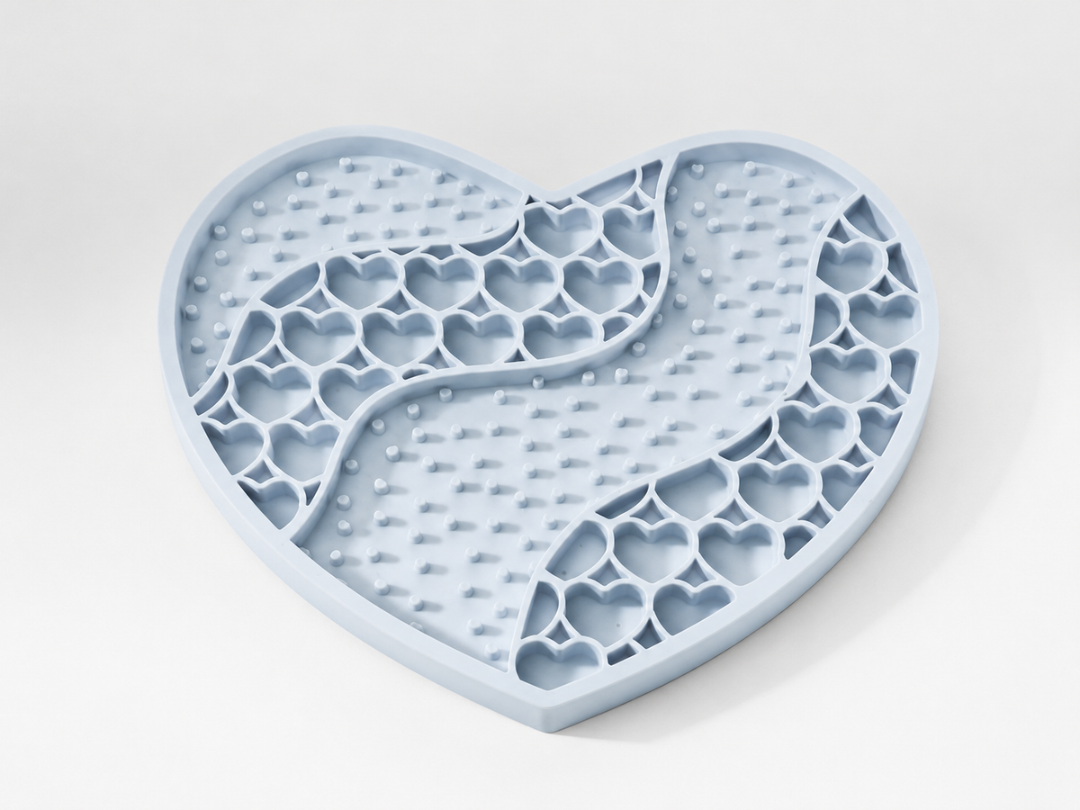 Heart Shaped Dog Licking Mat