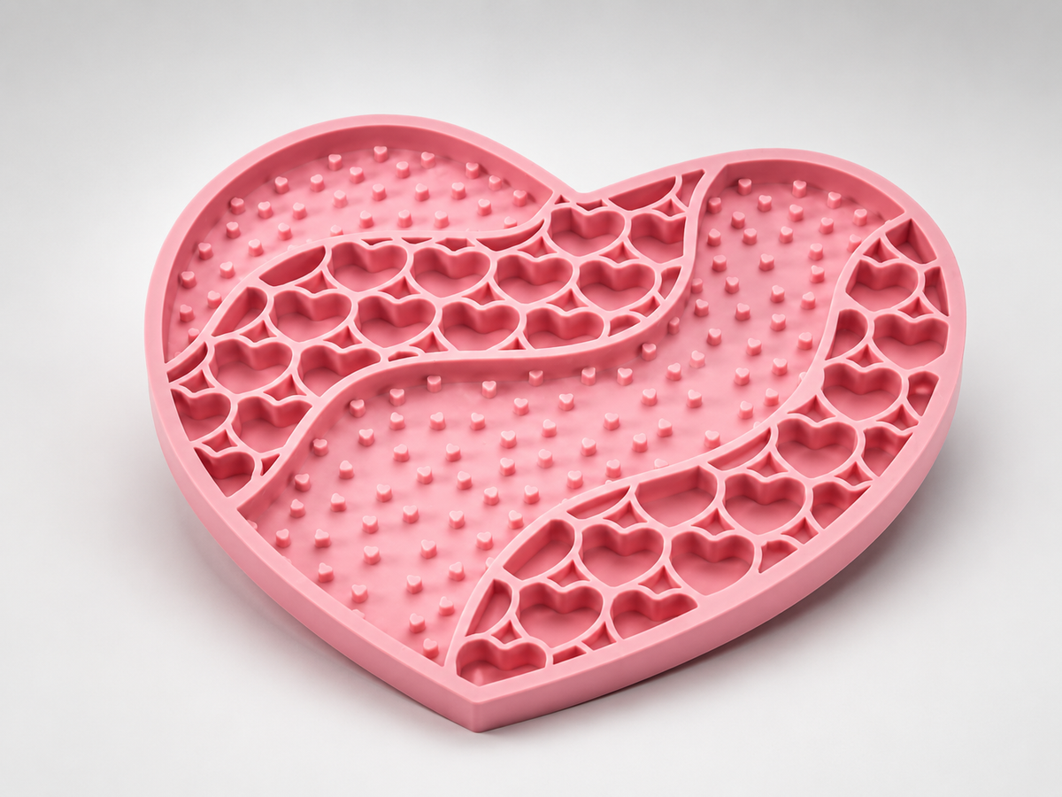 Heart Shaped Dog Licking Mat