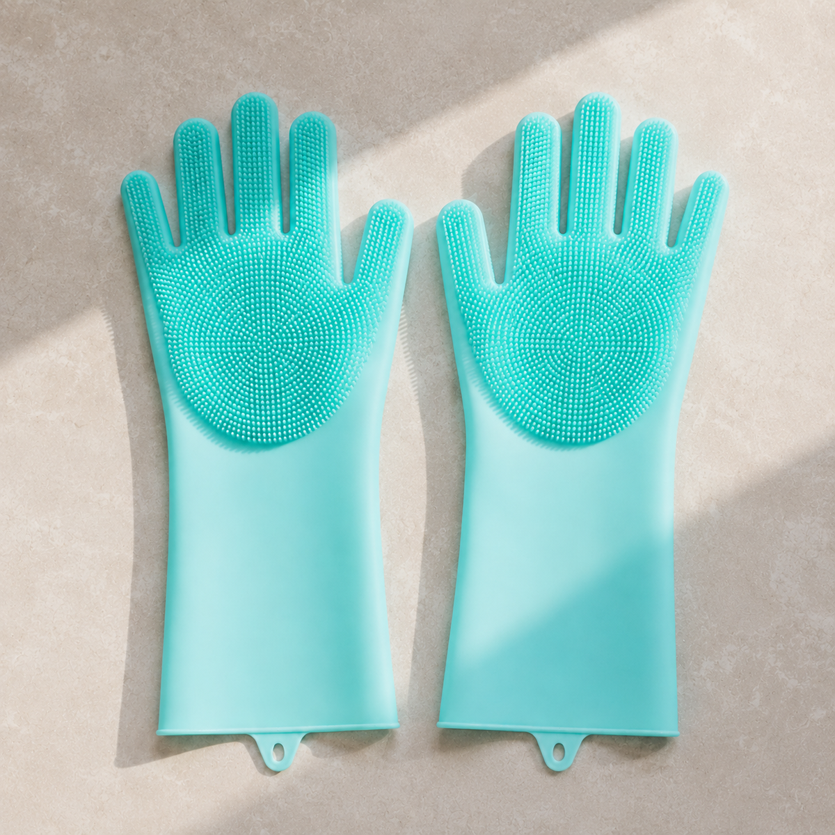 Aura Grooming Bath Gloves